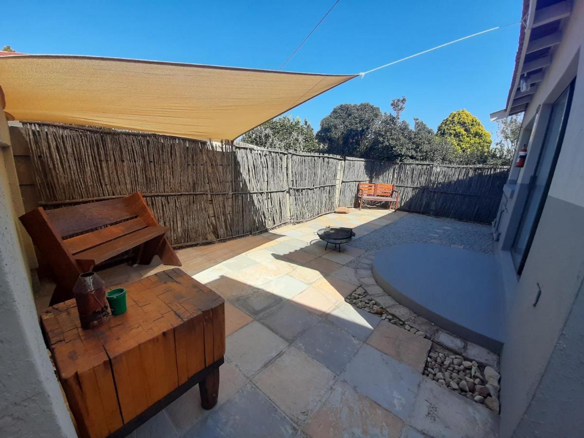 Mykhaya-Your Home Away From Home Kempton Park Ngoại thất bức ảnh