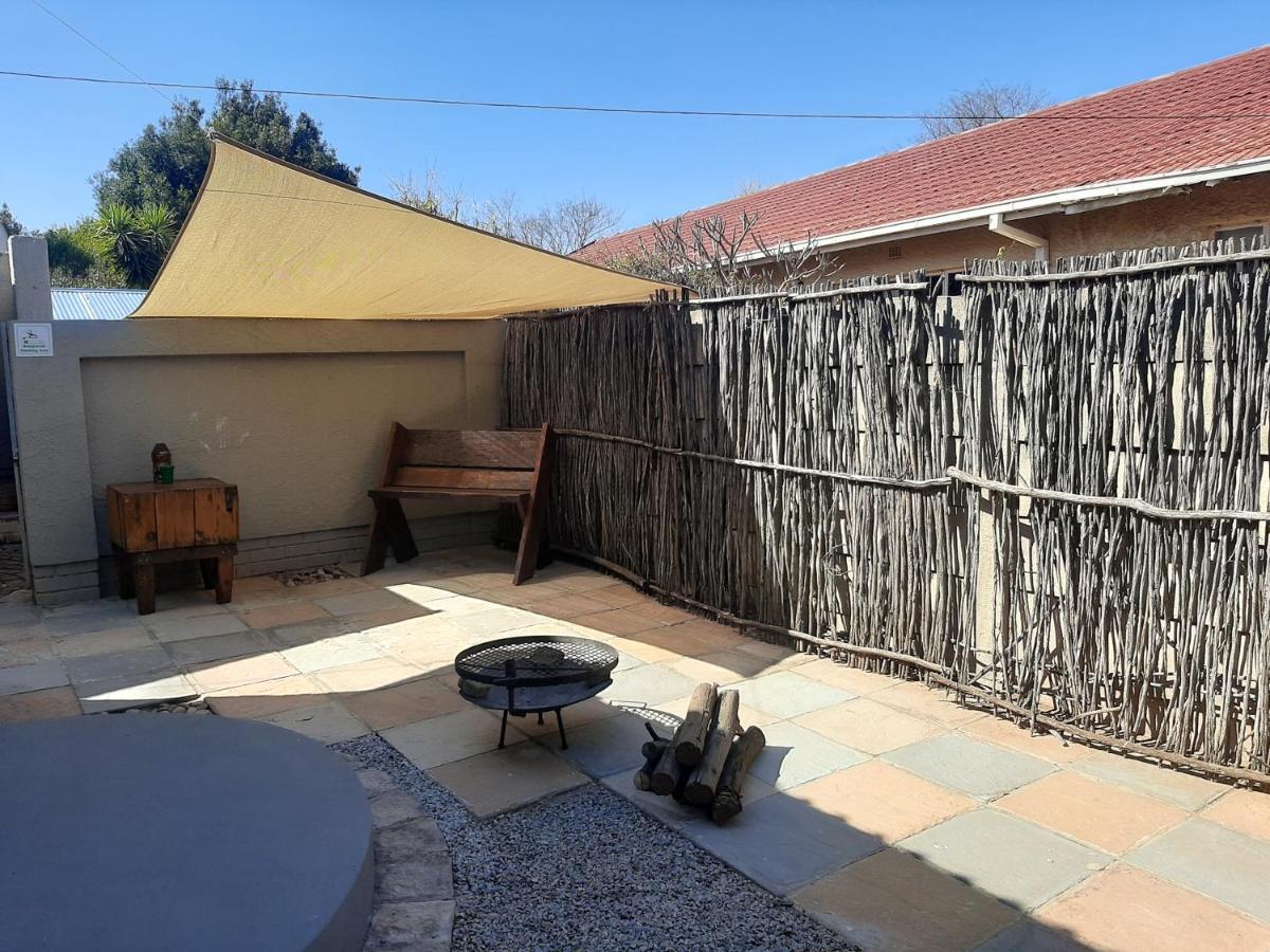 Mykhaya-Your Home Away From Home Kempton Park Ngoại thất bức ảnh