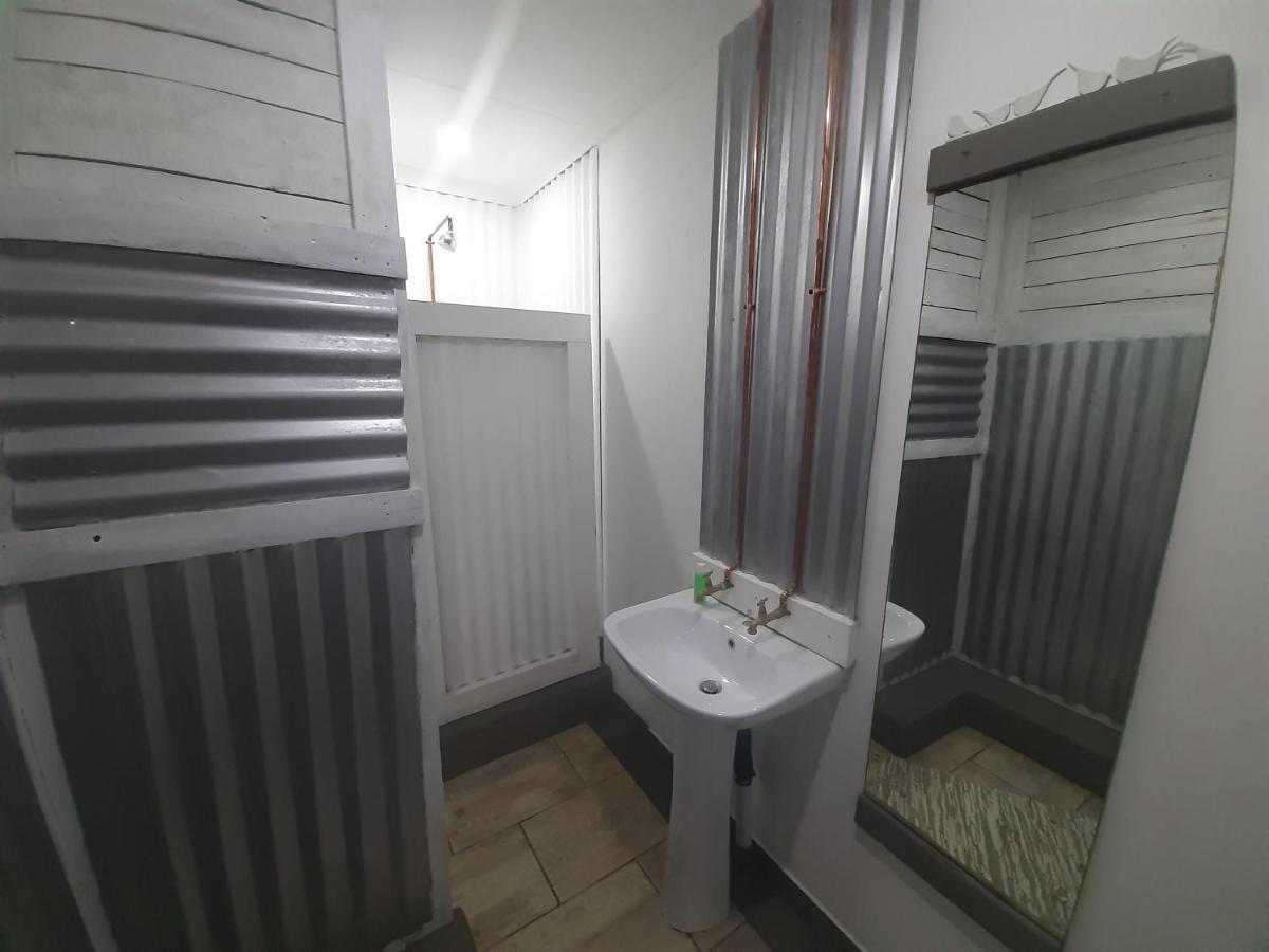Mykhaya-Your Home Away From Home Kempton Park Ngoại thất bức ảnh